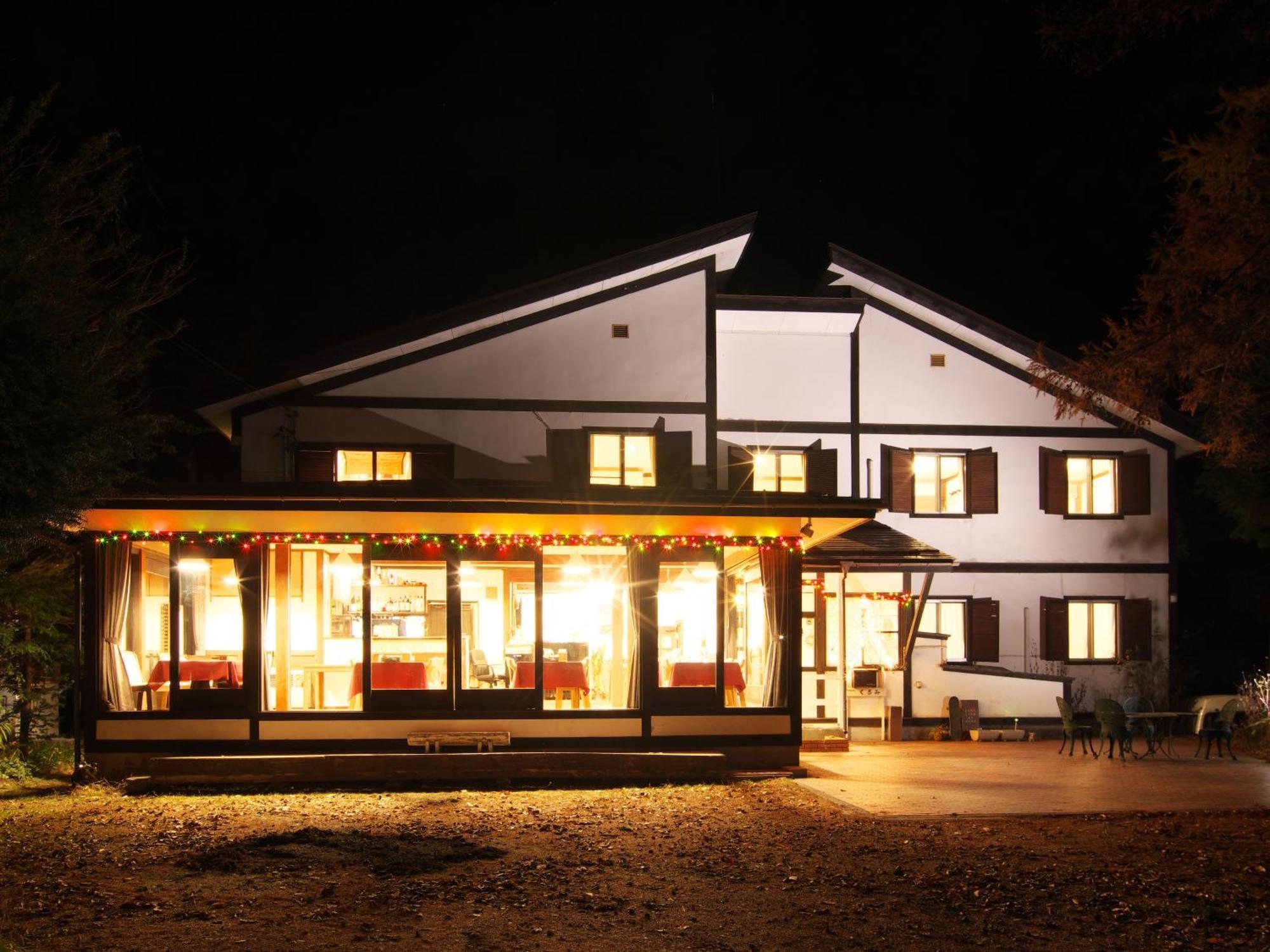 Hakuba Goryu Pension Kurumi Exterior photo