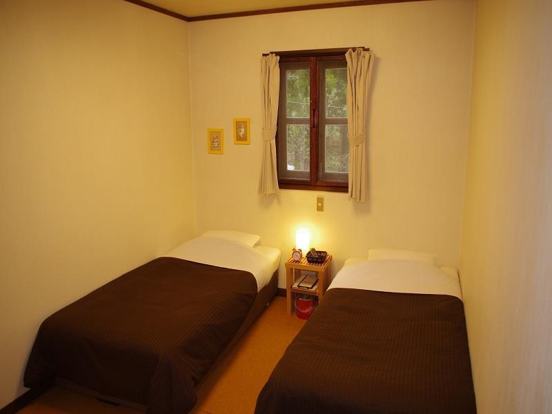 Hakuba Goryu Pension Kurumi Exterior photo